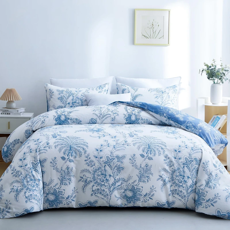 BOLINLIVING Floral Duvet Cover King Size 3 Pieces, Flower Duvet Cover with 2 Pillow Shams, Soft Floral Bedding Set White and Blue for All Season, Breathable, Zipper Closure… - Image 1