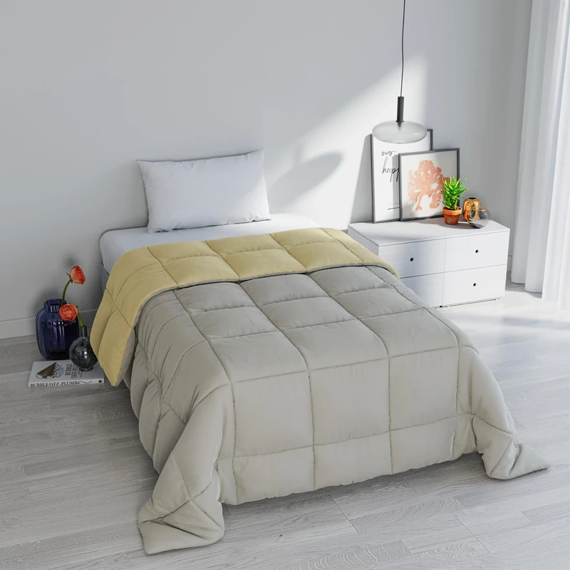 Italian Bed Linen ELEGANT Winter Quilt, Light Grey/Cream, 220x260cm