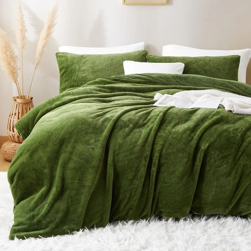 Lanqinglv Plush Bed Linen 135 x 200 cm Green White Faux Fur Fluffy Winter Bed Linen Warm Cosy Flannel Fleece Flannelette Plain Duvet Cover with Zip and 1 Pillowcase 80 x 80 cm - Image 1