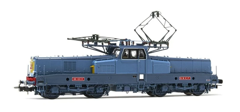 Jouef HJ2449 SNCF, 4-axle electric locomotive BB 12013 with 2+2 front lamps, blue/yellow livery with red plates, ep. III 1:87 Scale HO Gauge