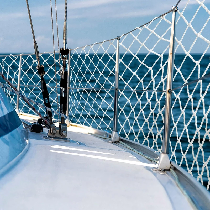 Windyun 1 Pc Boat Safety Lifeline Netting Marine Safety Guardrail Netting Safe Banister Railing Netting Nylon Net Deck Netting for Pets Crews and Equipment Safely on Deck Marine Hardware (50 x 2 ft) - Image 1
