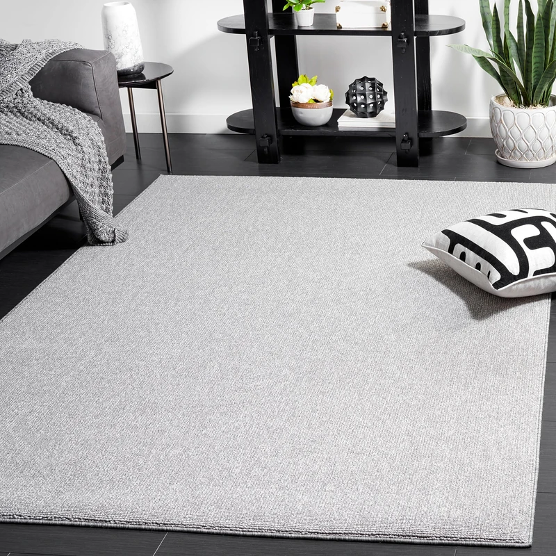 Safavieh Solid Color Rug for Living Room, Dining Room, Bedroom - River Collection, Short Pile, in Grey, 122 X 183 cm - Image 1