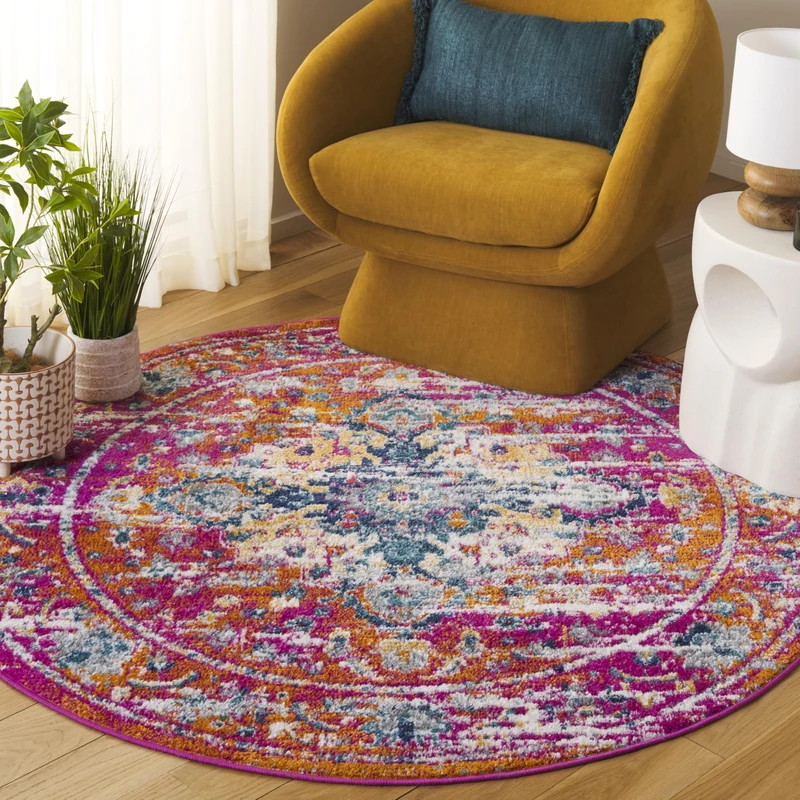 Safavieh Boho Rug for Living Room, Dining Room, Bedroom - Madison Collection, Short Pile, in Fuschia and Gold, 155 x 155 cm