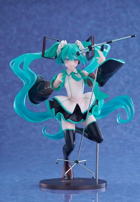 TAITO Prize Hatsune Miku AMP Statuette PVC Statue Birthday 2023 Ver. 21 cm
