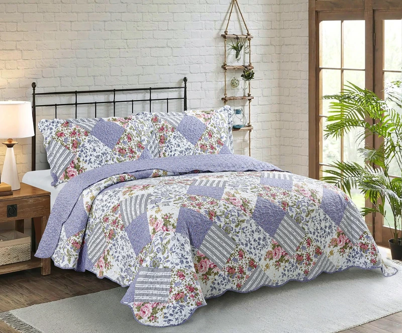 Sol Brillante Pink Violet Patchwork Quilt Set 3 Piece with 2 Shams | Reversible Bedspread Soft and Lightweight for All Season King (270x235cm), Pink Violet