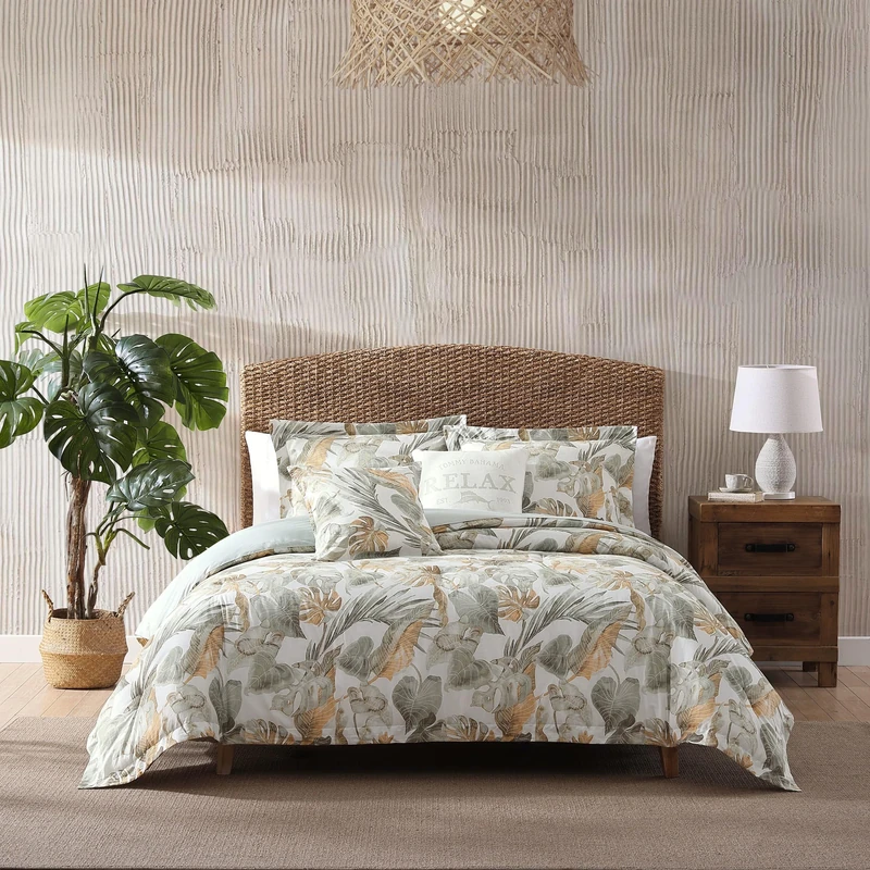 Tommy Bahama - Queen Comforter Set, Tropical 5-Piece Cotton Bedding with Matching Shams & Bonus Throw Pillows, Contemporary Home Decor (Raw Coast Green, Queen)