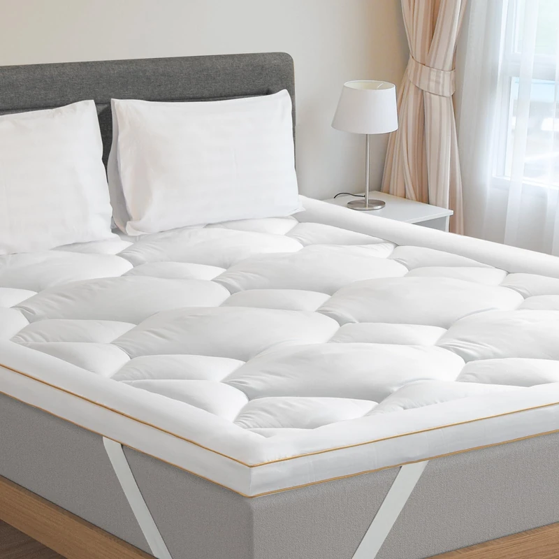 BedStory Mattress Topper 160 x 200 cm in Microfibre, Mattress Protector – Oeko-TEX Standard 100 Certified with Fastening Straps, for Soft and Soft Sleep - Image 1