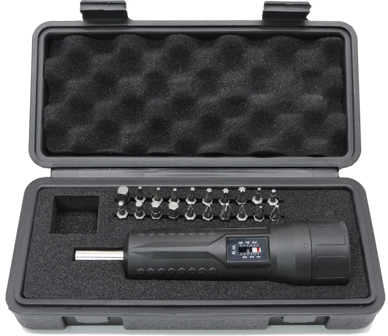 FAMEX 10897 Torque Wrench 1/4 Inch (6.3 mm) Drive - Torque Screwdriver - Screwdriver, Measuring Range 1-6 Nm - with Screw Bits - System with Trigger