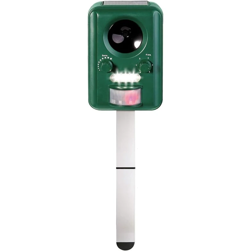 Solar Repeller for Animals, outstanding technical characteristics, ideal for protecting gardens and orchards from intruders.