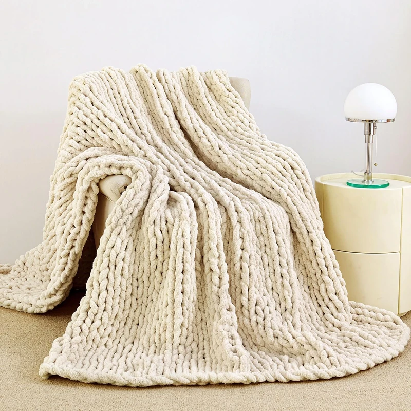 Admitrack Chunky Knit Blanket Throw 51"x63", 100% Hand Knit Chenille Throw Blanket for Sofa & Home Decor, Soft and Cozy Knitted Throw Blankets (Ivory，51"x63")