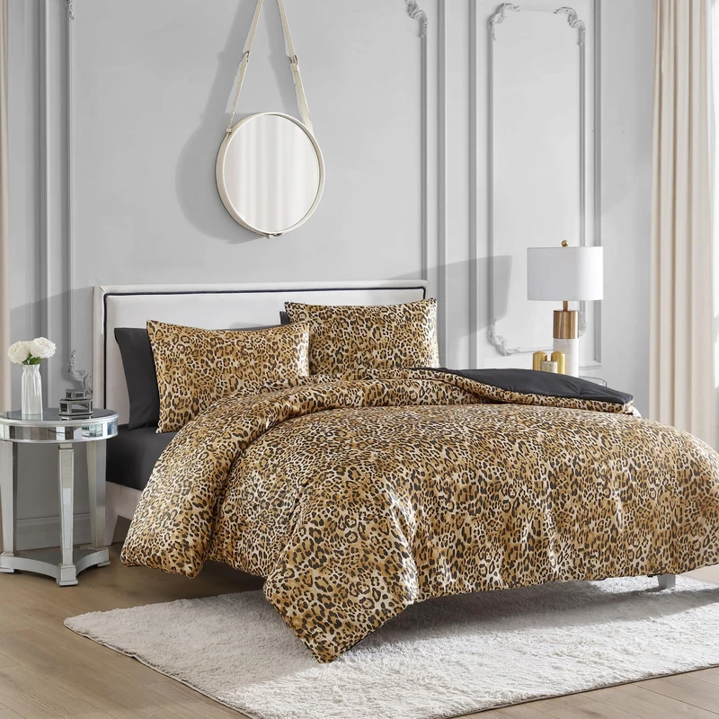 Juicy Couture Twin/Twin XL Leopard Satin Duvet Cover Set - Cheetah Print 2-Piece Machine Washable Reversible Animal Print Bedding Duvet Cover and Sham Set - Image 1