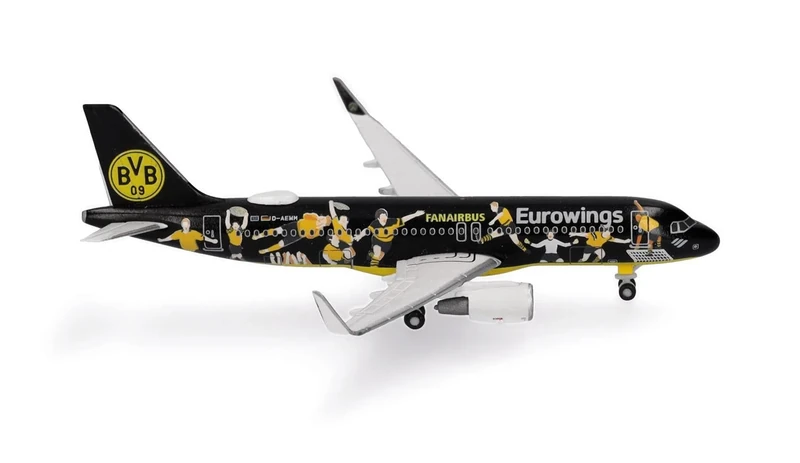 Herpa airplane model Eurowings Airbus A320 "BVB Fanairbus" - D-AEWM on a scale of 1 : 500, metal miniature without pedastal, model building, collectors edition