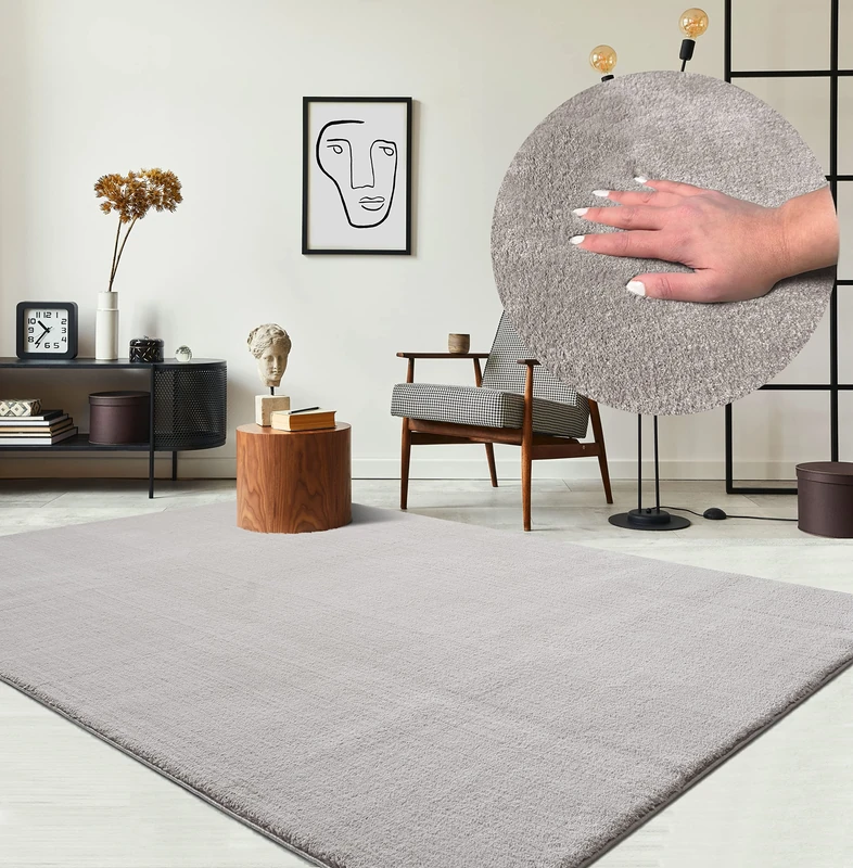 the carpet Relax Rug, Modern, Fluffy, Short Pile, Non-Slip Underside, Washable up to 30°C, Super-Soft, Fur Look, Sand, 160 x 220 cm