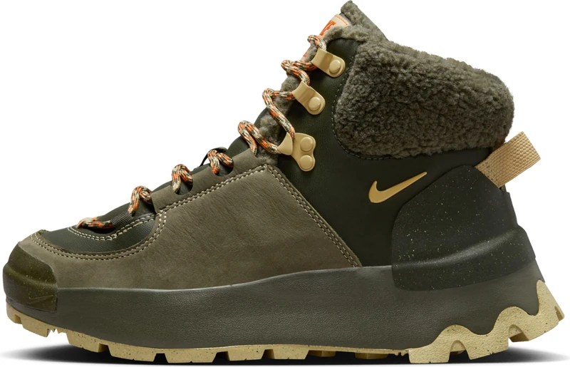 Nike Women's Classic Premium Fashion Boot, Cargo Khaki Sesame Medium Olive, 7 UK