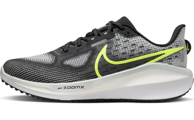 Nike Vomero 17 Sneaker Black/Volt-Lt Smoke Grey-White 10.5