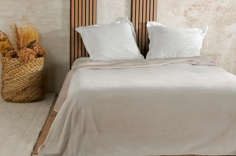 LINDER Embossed Velvet Bed Cover 180 x 240 cm Ivory