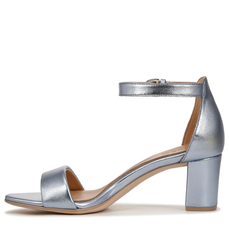 Naturalizer Women's Fashion Sandals - Vera Ankle Strap, Light Blue Leather, UK 4, Medium Fit