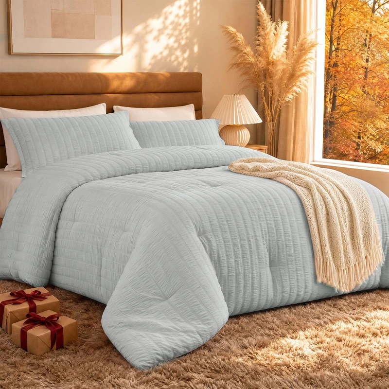 Quataly California King Comforter Set 3PCS Seersucker Lightweight Bed Set for All Season,1 Elegant Light Grey Comforter (104"x96") and 2 Soft Pillowcases (20"x36")