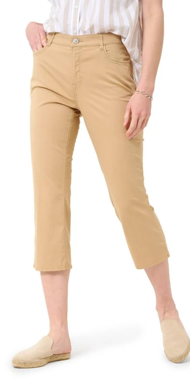 BRAX Women's Style Mary C Ultralight Cotton Capri Trousers, Soft Sand, 31W x 34L
