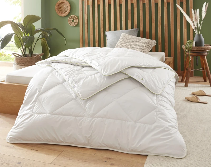 Badenia Trendline Eco Duvet Camel Lightweight 135 x 200 cm, White, Oeko-Tex Certified, Produced according to German Quality Standard
