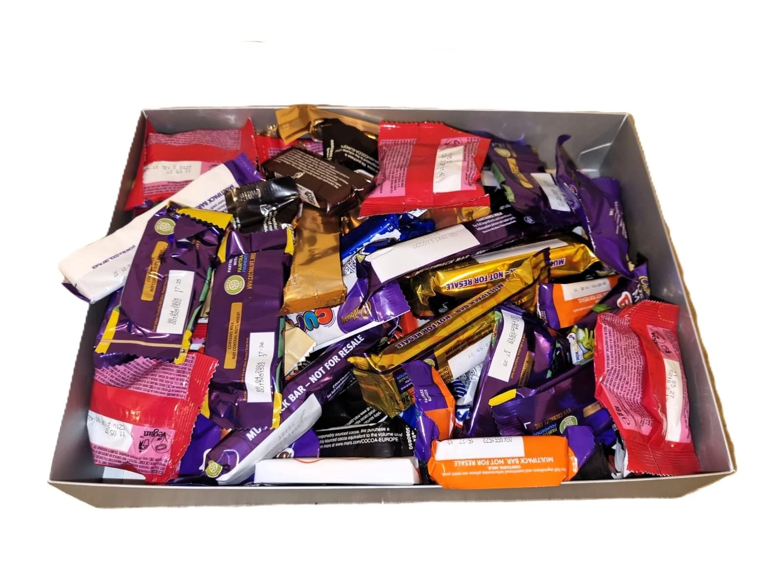 Massive Chocolate Hamper Selection Box. Gift Box. 80 Branded TREATSIZE Bars Bags.