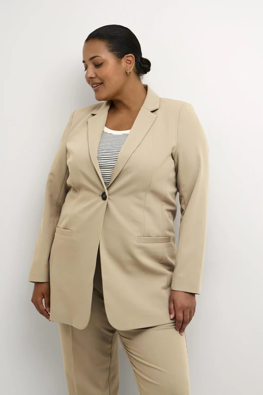 Kaffe Curve Women's Plus-Size Blazer Tailored Fit Below Hip Length Long Sleeves, Chinchilla, 48 Grande Taille