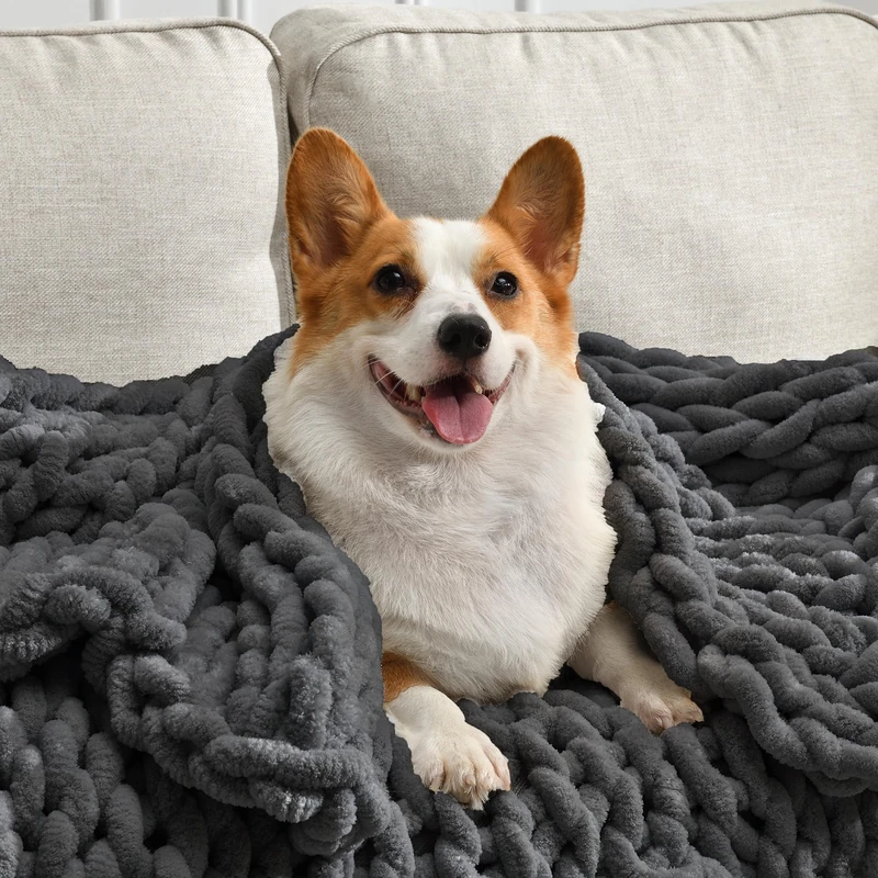 Feabuccy Soft Chunky Knit Blanket, 50X60 in Handmade Thick Chenille Yarn Throw Without Shedding & Raveling, Aesthetic & Cozy Home Decor with Couch Sofa Bed, Gift Pack, Dark Grey