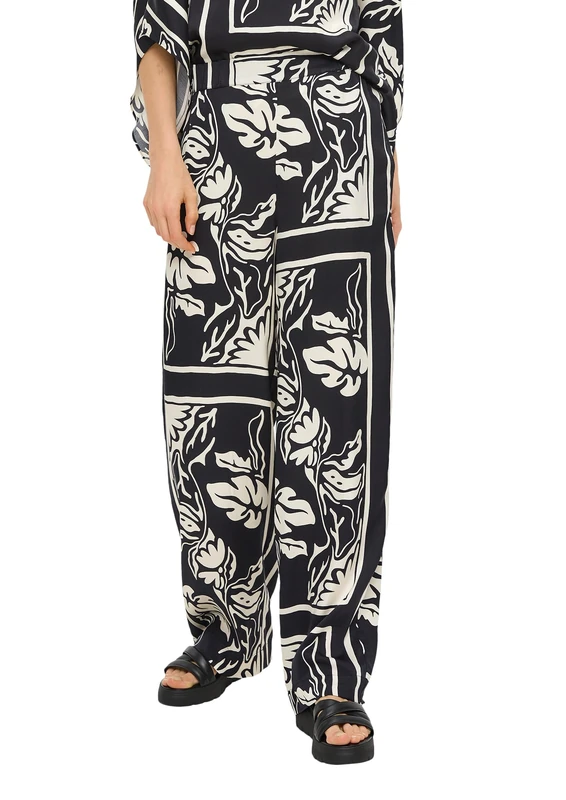 s.Oliver BLACK LABEL Women's 2148216 Satin Trousers Long, Wide Leg, 99a1, 8 - Image 1