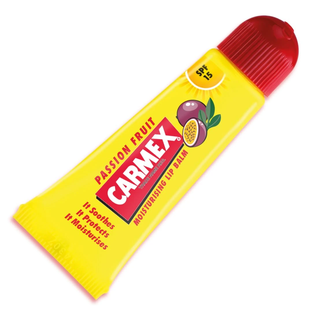 Carmex Passion Fruit Lip Balm Tube | SPF 15 For Sun Protection | Soothes And Repairs Dry, Cracked Lips | Intensely Hydrating Winter Lip Care Formula (10 g)