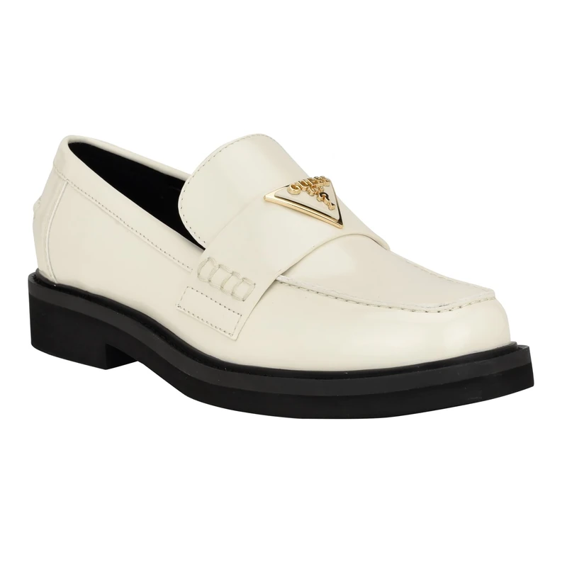 GUESS Women's Shatha Loafer, Ivory, 5 UK