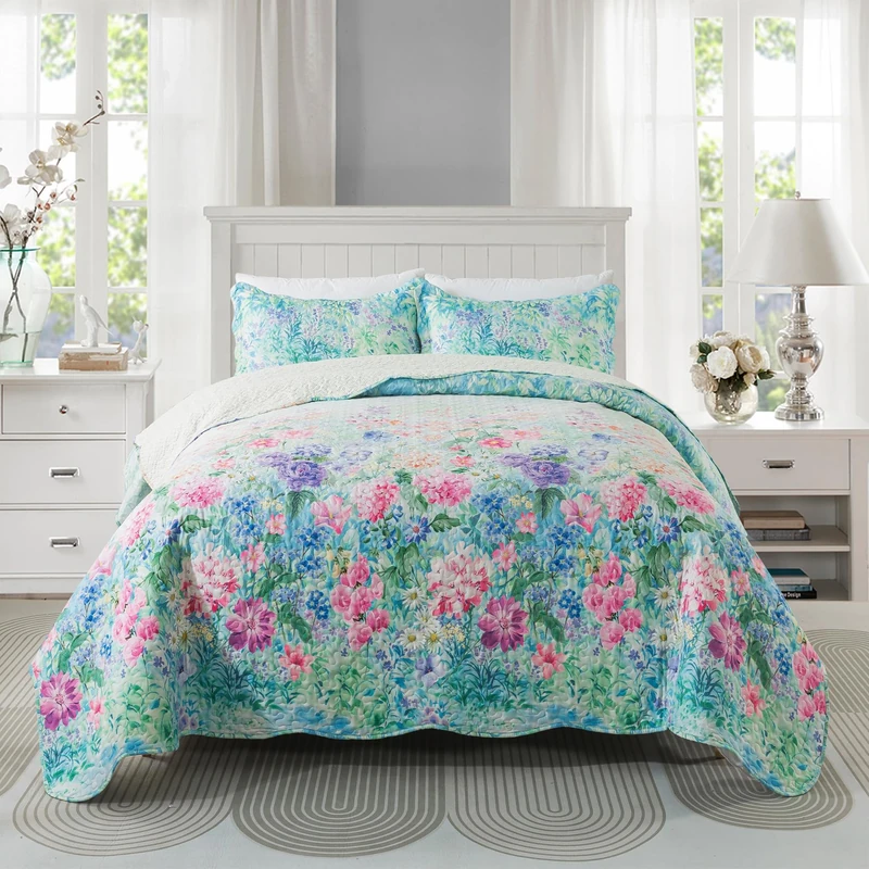 Travan Floral King Quilt Bedding Set - Ultra Soft & Fade Resistant With 1 Quilt and 2 Shams, Dream Garden-Purple for All Season