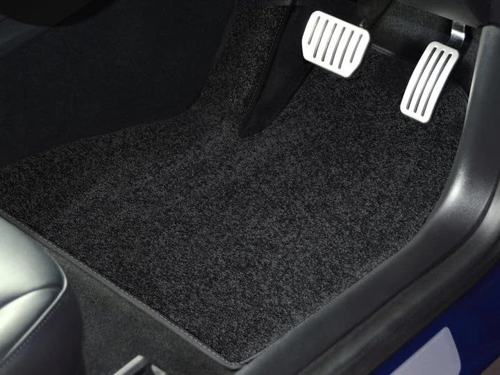 Tailored Car Mat Set Compatible/Replacement for Jaguar XJ (2010 - Date)(SWB) Ultimate Carpet Mats In Black, Super, Super Hard Wearing, Non-Slip