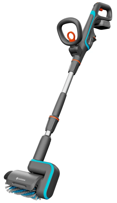 Gardena cordless multi-cleaner AquaBrush Patio 03/18V P4A Ready-to-Use Set: Battery-powered cleaning tool incl. rechargeable battery, one-step patio floor wet cleaning, complete set (14841-20)