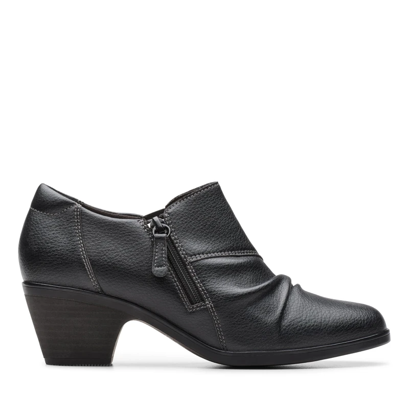 Clarks - Womens Emily 2 Braley Shoes, Color Black Leather, Size: 9.5 UK