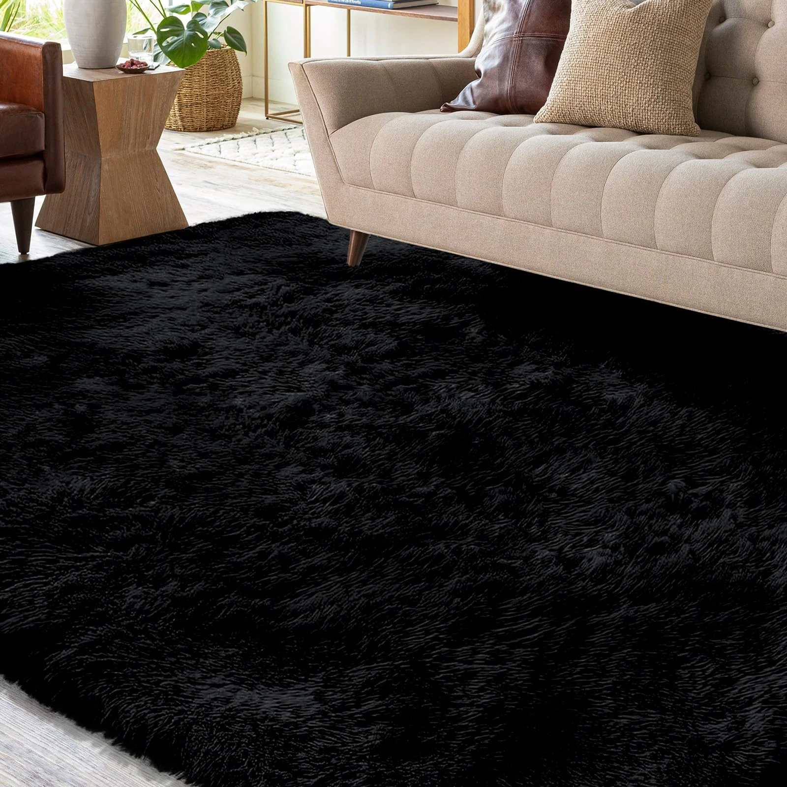 XSIVOD Black Rugs for Living Room, Ultra Soft Bedroom Rug, Plush Floor Carpet, Luxury Fluffy Shag Lounge Carpet for Nursery, Kids Baby Room, 80x160cm