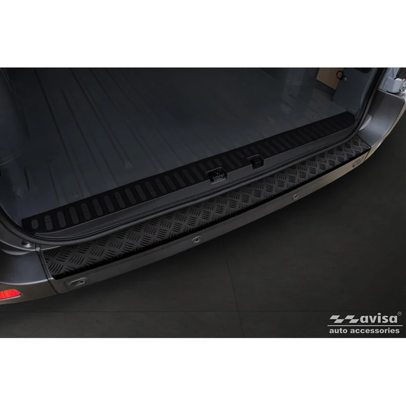 Avisa Matt Black Aluminum Rear bumper protector compatible with Opel Movano/Renault Master II/Nissan NV400 2010-2018 & 2018-2021 'Riffled Plate'