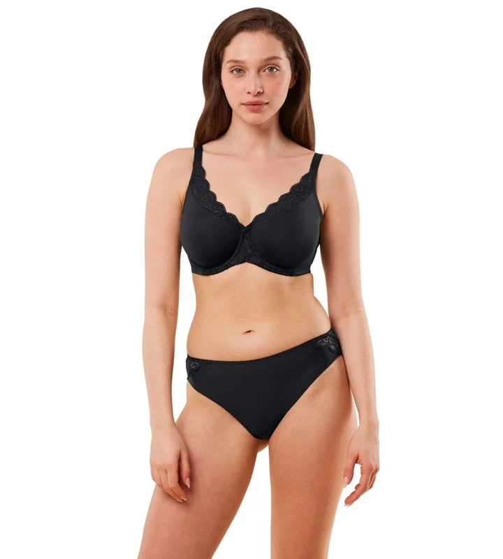 Triumph Women's Bra, Black, 32C