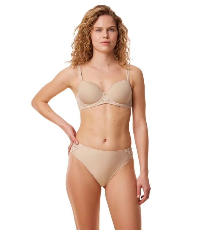 Triumph Amourette WP Skin, Skin, 32F