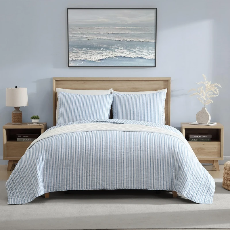 Nautica - Queen Quilt Set, Reversible Cotton Bedding with Matching Shams, Casual Home Decor for All Seasons (Coleridge Stripe Light Blue, Queen)