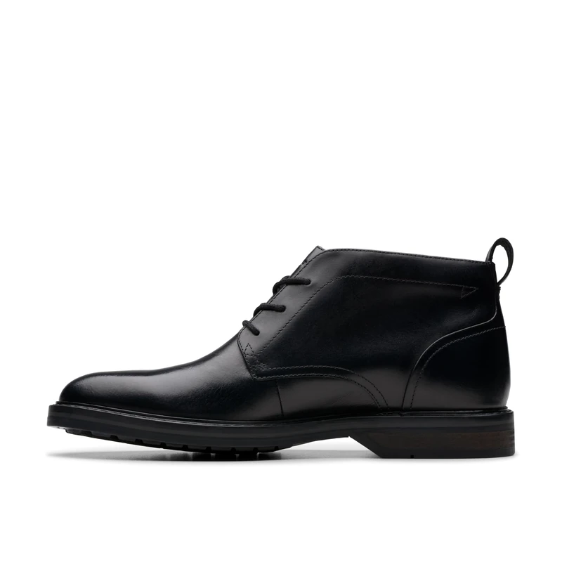 Clarks Aldwin Chukka Mens Black Leather, 8.5