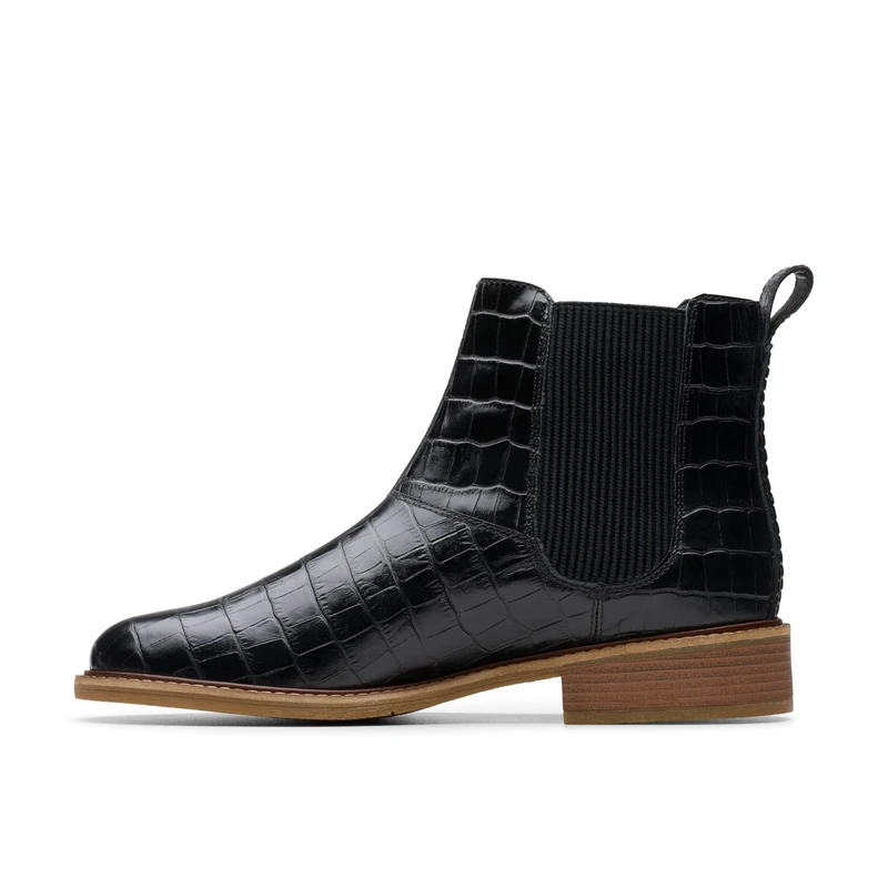 Clarks Cologne Arlo2 Womens Black Croc, 3.5