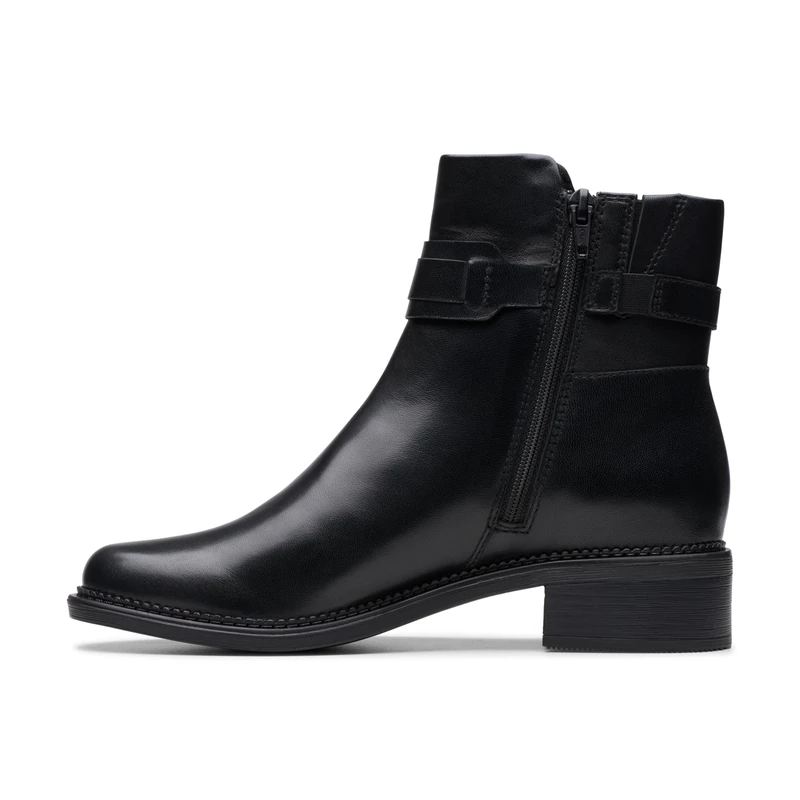 Clarks Maye Bella Womens Black Leather, 5.5