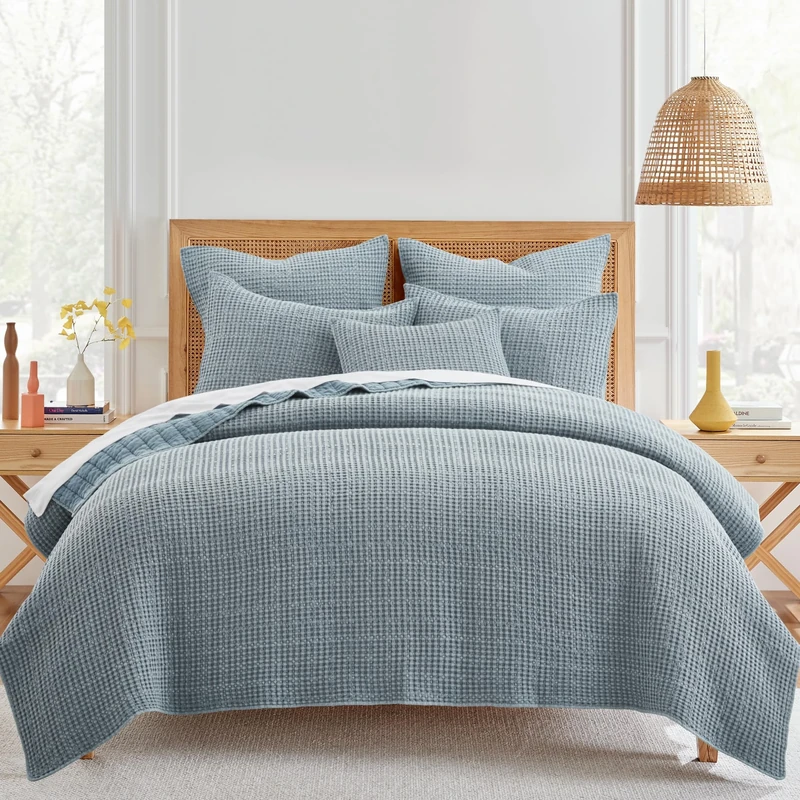 Levtex Home - Mills Waffle - King/Cal King Quilt Set - Chambray Cotton Waffle - Quilt Size (106 x 92in.), Sham Size (36 x 20in.)