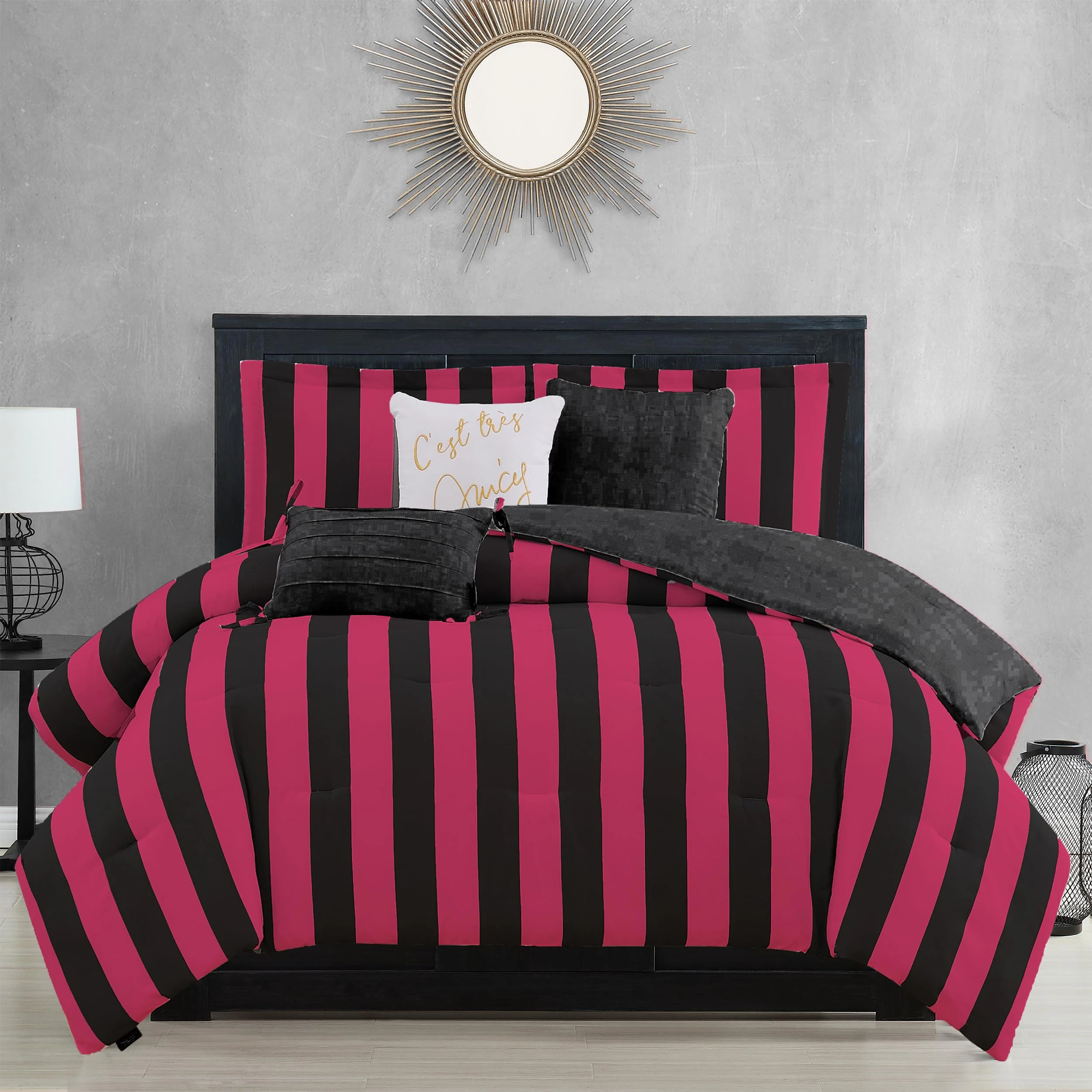 Juicy Couture Duvet Set, Polyester, Canaba Stripe Hot Pink/Black, Twin/Twin XL