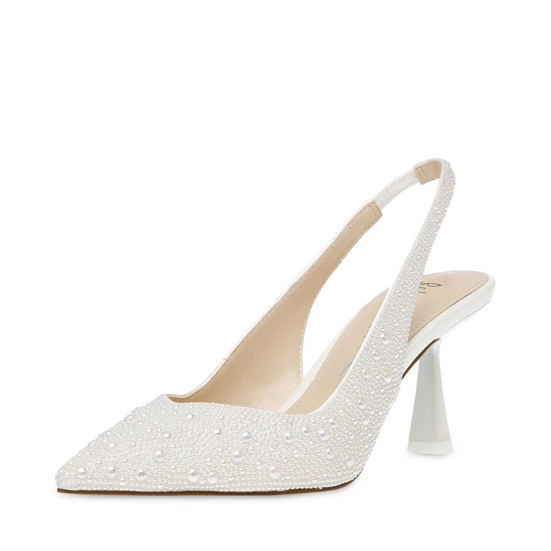 Betsey Johnson Women's Clark Pump, Ivory, 9 Wide