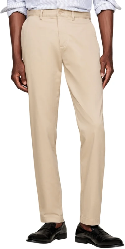 Tommy Hilfiger Men’s Tapered Fit Chinos, Beige (Batique Khaki), 28W/34L