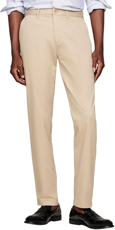 Tommy Hilfiger Men’s Tapered Fit Chinos, Beige (Batique Khaki), 28W/28L