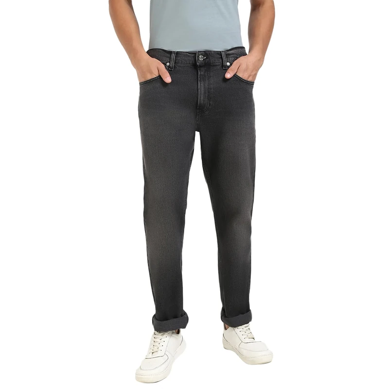 Calvin Klein Men’s Straight Slim Fit Jeans, Black (Denim Black), 29W/34L