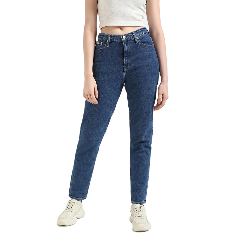Calvin Klein Women’s Tapered Fit Mom Jeans, Blue (Denim Medium), 27W/30L
