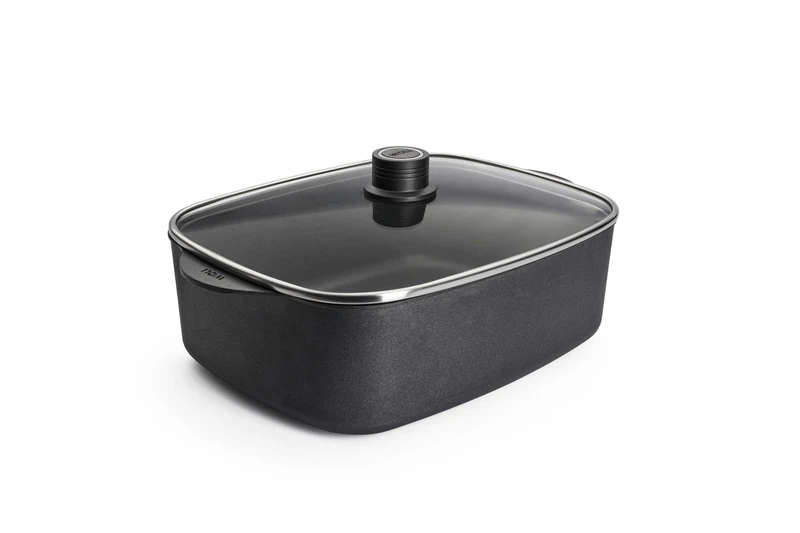 Woll Eco Logic QXR Roasting Dish with Glass Lid Inductive 31 cm x 26 cm, 11 cm High, 7.5 litres Suitable for All Types of Cookers, PFAS-Free, Cast Aluminium, Non-Stick Coating, Oven-Safe